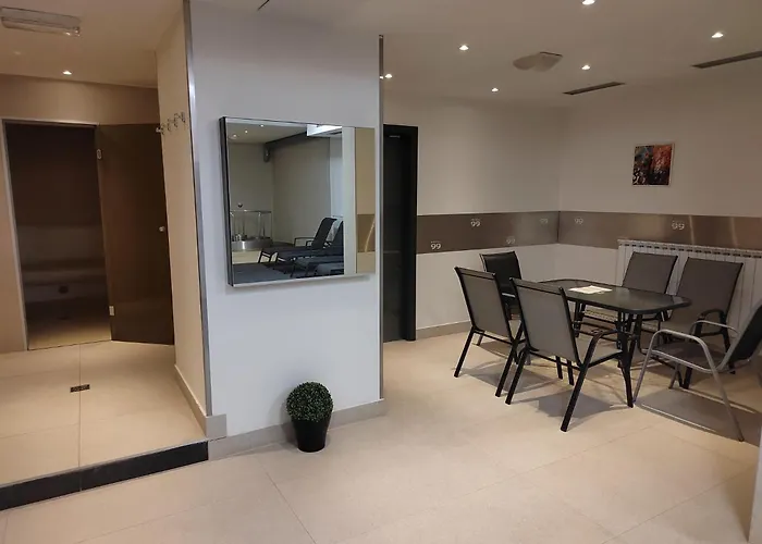 Hotel 99 Chomutov